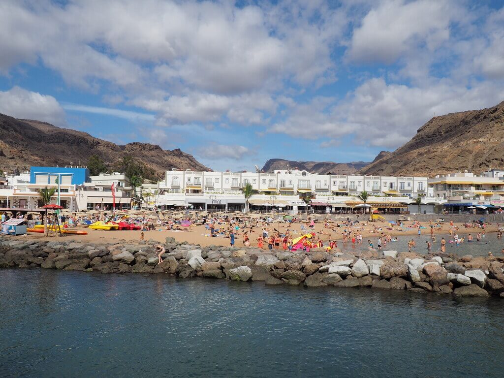 Playa del Puerto de Mogán