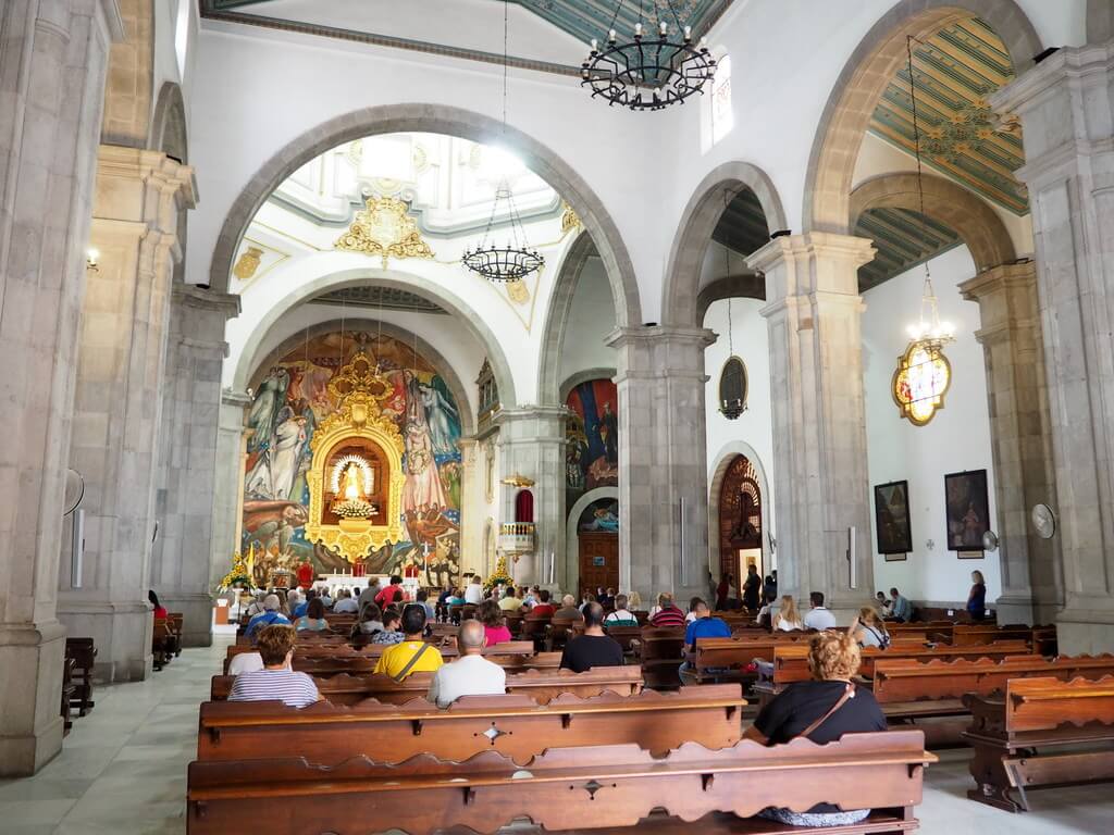 Interior Basílica de Ntra Sra de Candelaria