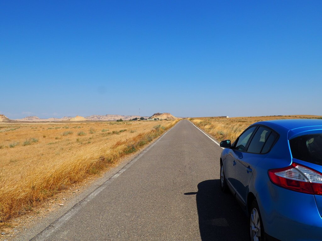 A punto de comenzar la ruta circular por la Bárdena Blanca