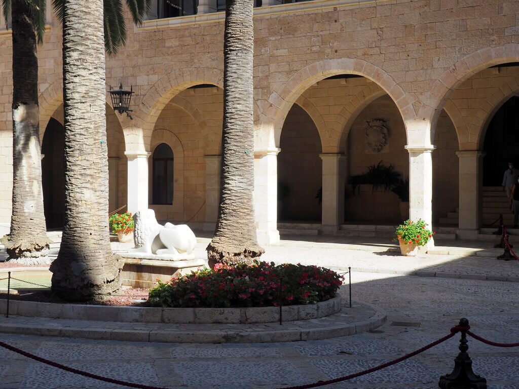 Patio interior Palacio Real de la Almudaina