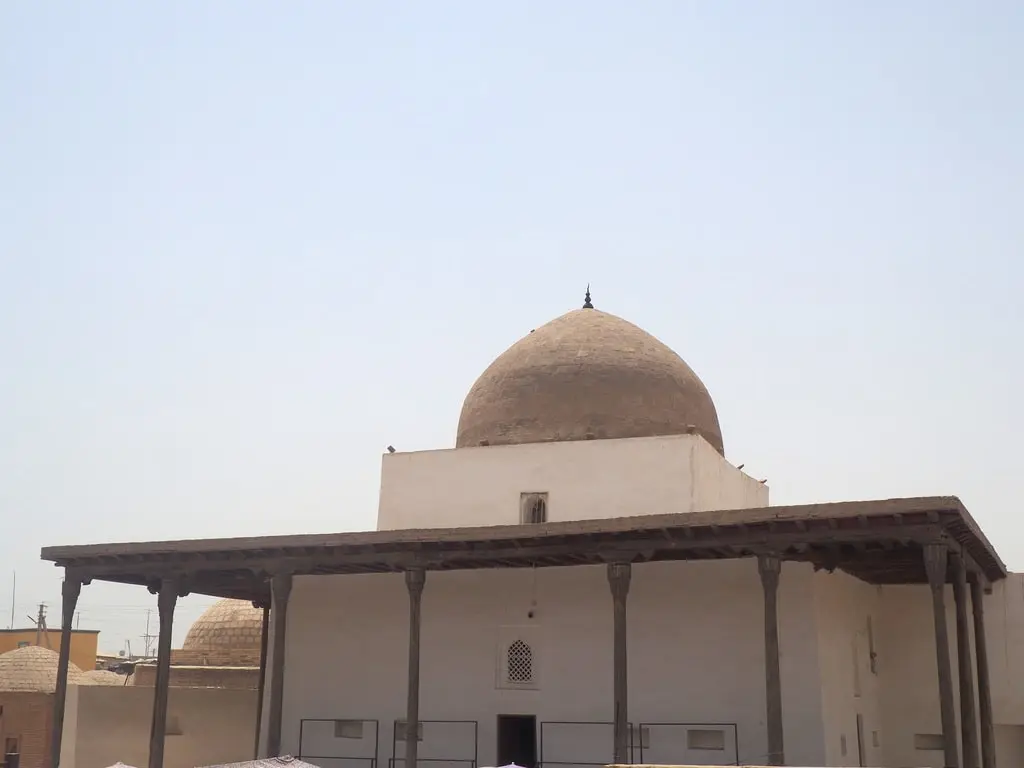 Mezquita Ak