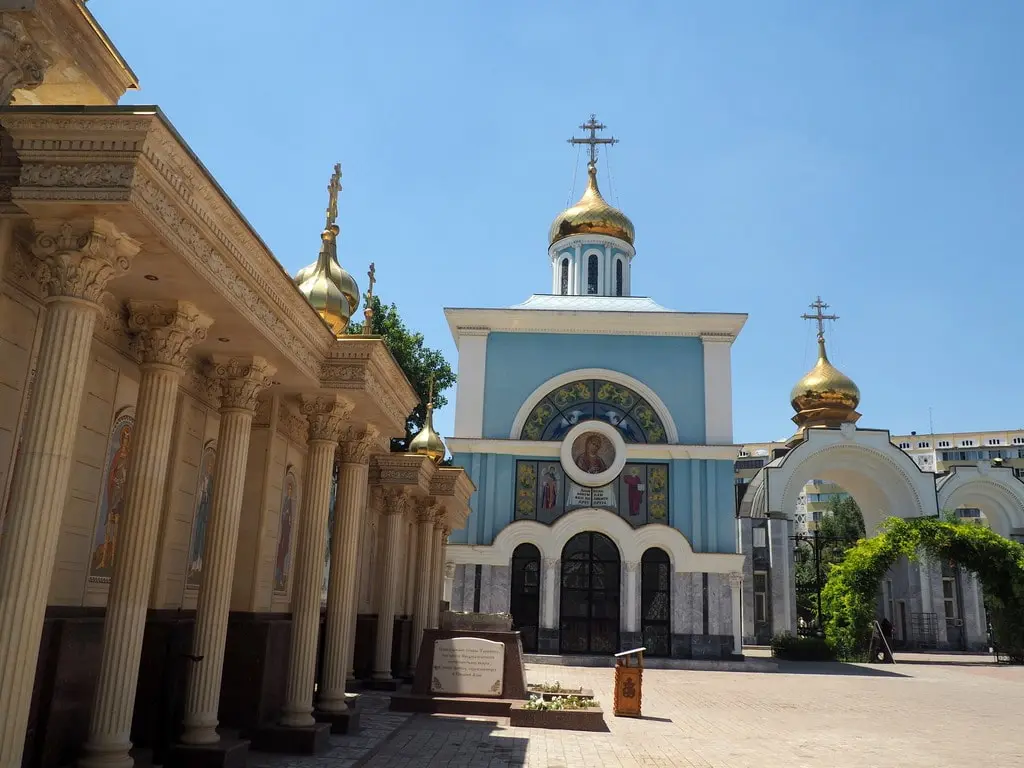 Catedral de la Asunción de la Virgen, Tashkent