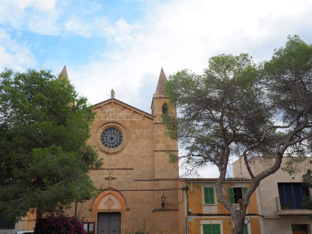 Portocolom, un pueblo de colores en Mallorca