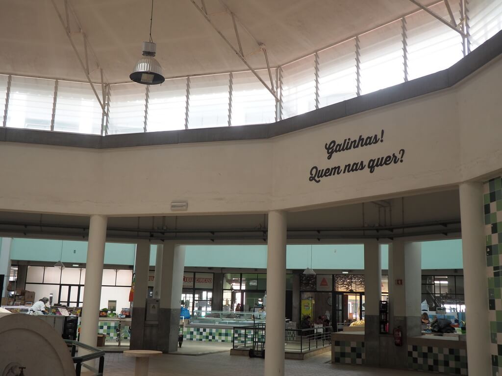 Interior del Mercado de Arroios