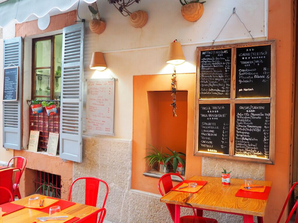 Terraza del restaurante Es Niu