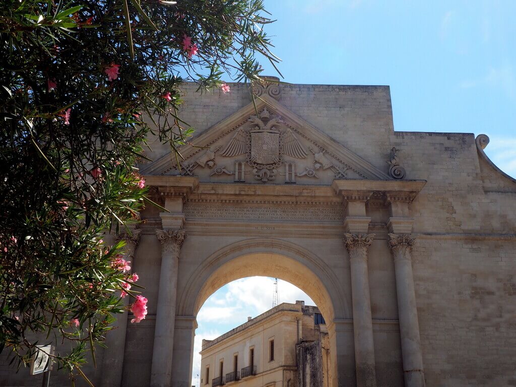 Porta Napoli