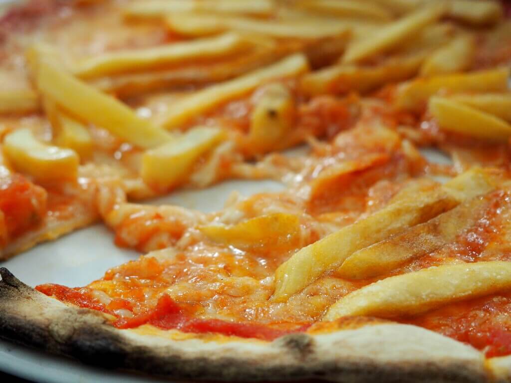 Pizza de patatas fritas