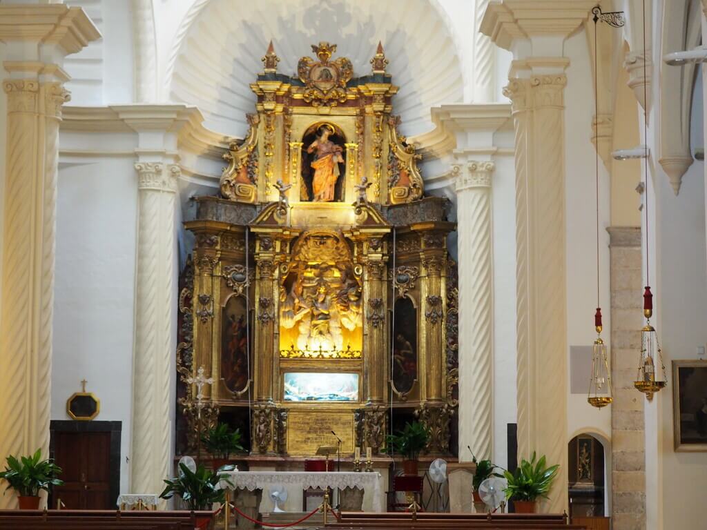 Interior de la Iglesia de San Bartolomé