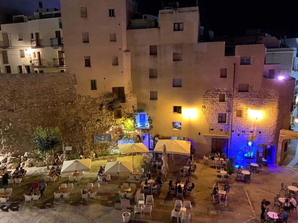 Restaurantes y bares en Plaza de Santa María