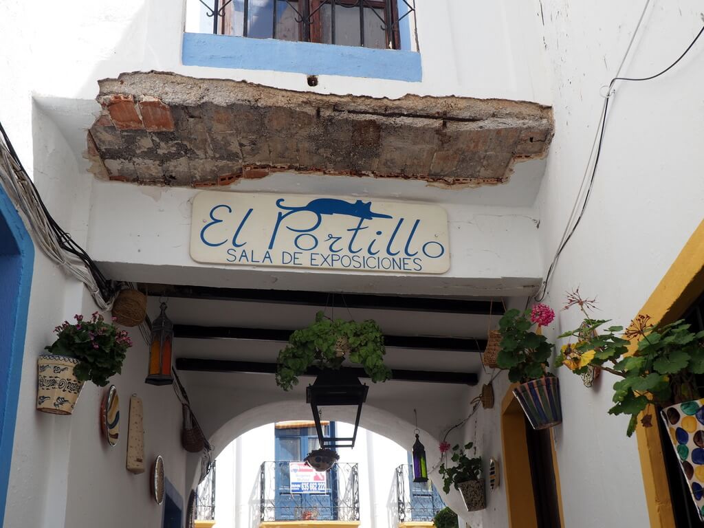 Entrada al barrio de El Portillo