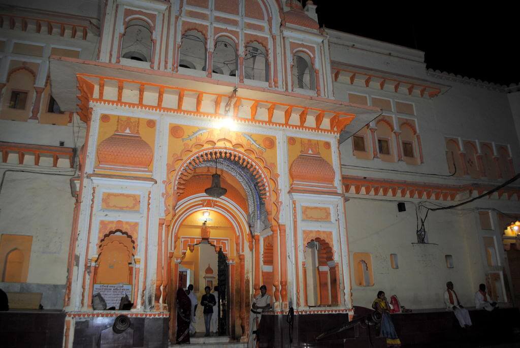 Puerta de entrada al Templo Ram Raja