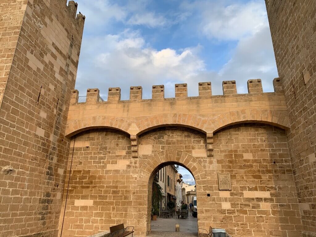 Puerta de Mallorca